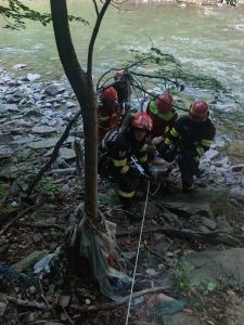 32be3dd4-ffb7-4d2c-8208-18100330401d