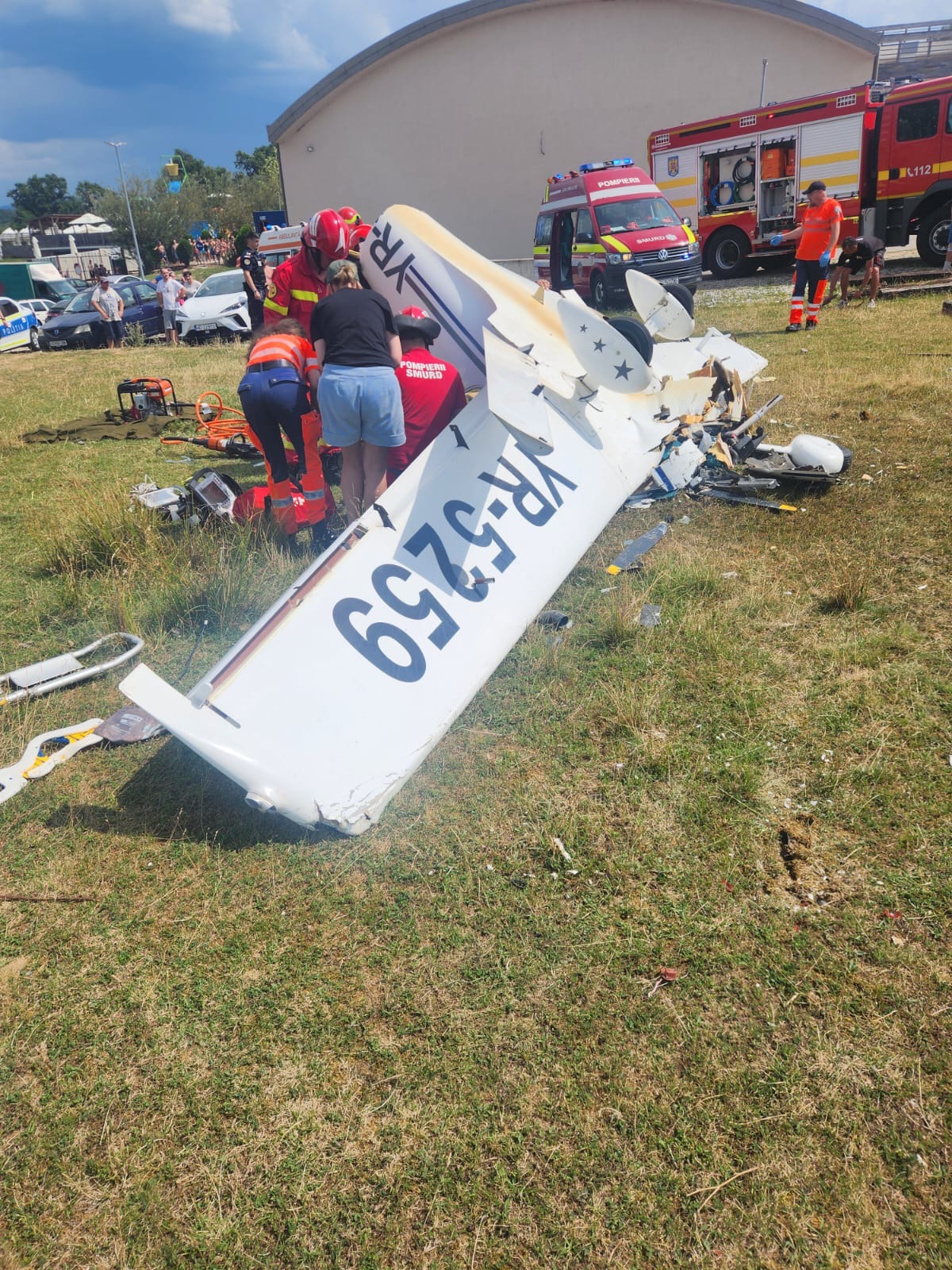 b3c0d747-7bda-48cf-b1b9-dced75de59dc