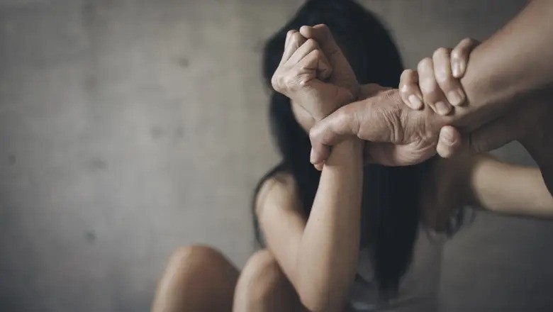 ezgif-5bdb43729675ef