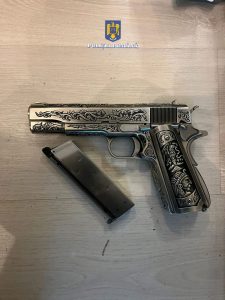 8e10ebce-7e23-4b83-a0d3-526d31ff3b02