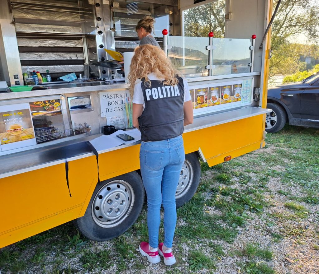 WhatsApp Image 2025-09-22 at 12.01.57 (1)