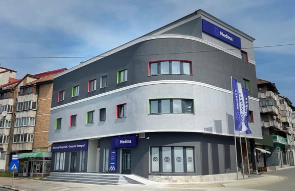 565834658_24746623861674659_1437504726216801822_n