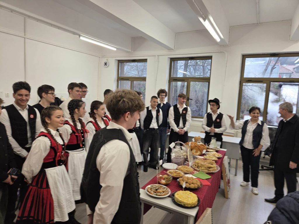 att.Xzwj107vnuo-PzOy93v39r_wTlcYyN5jeSz1uB_X8E8