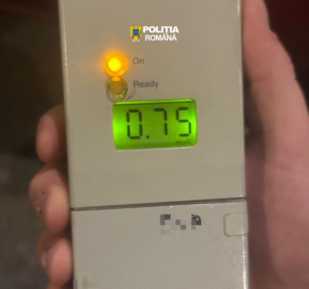 fe75e8e2-4bec-4ef2-8dc9-490428bc1242