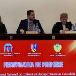 Viitorii profesioniști în economie, premiați la Consiliul Județean Hunedoara