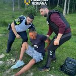 A primit brățară electronică, azi, după ceduminică a tras înspre copilul lui