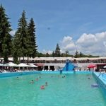 Apele termale, din nou în atenție. Ce șanse are Hunedoara să atragă investiții în turismul balnear